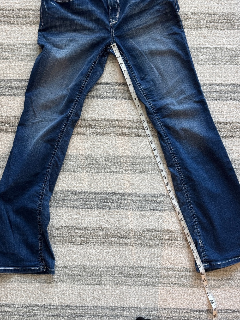 Wallflower Luscious Curve Fit Bootcut Jeans Size 13 Long Stretch Denim 32x31 - Picture 6 of 8
